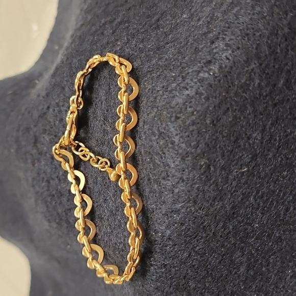 Braclet - Picture 2 of 2